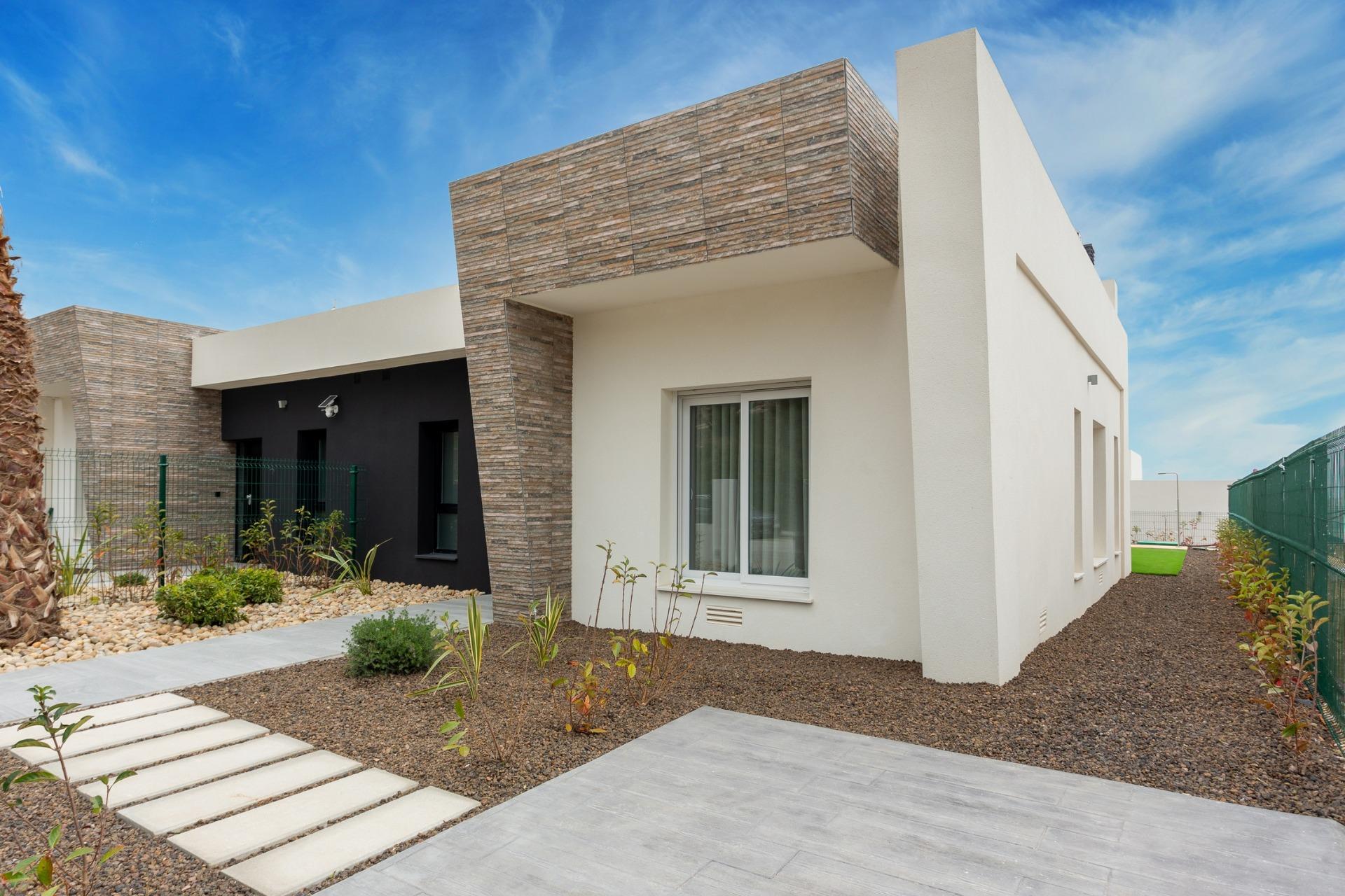 Villa for sale in Algorfa, Alicante, Spain