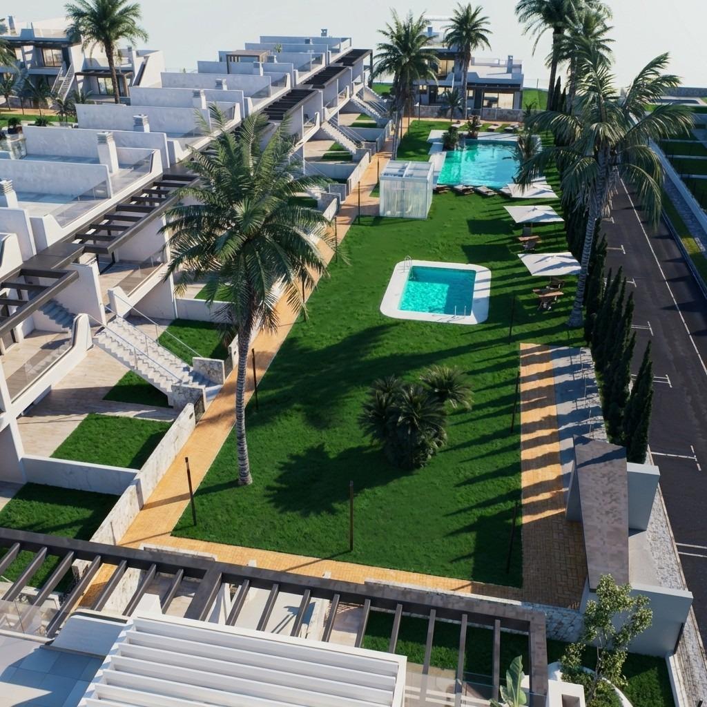 Bungalow for sale in Pilar De La Horadada, Alicante, Spain