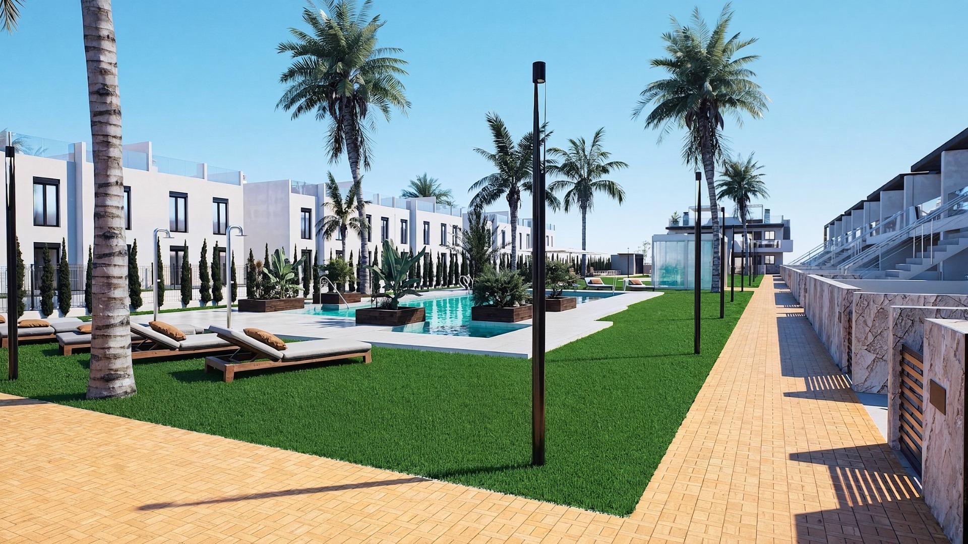 Bungalow for sale in Pilar De La Horadada, Alicante, Spain