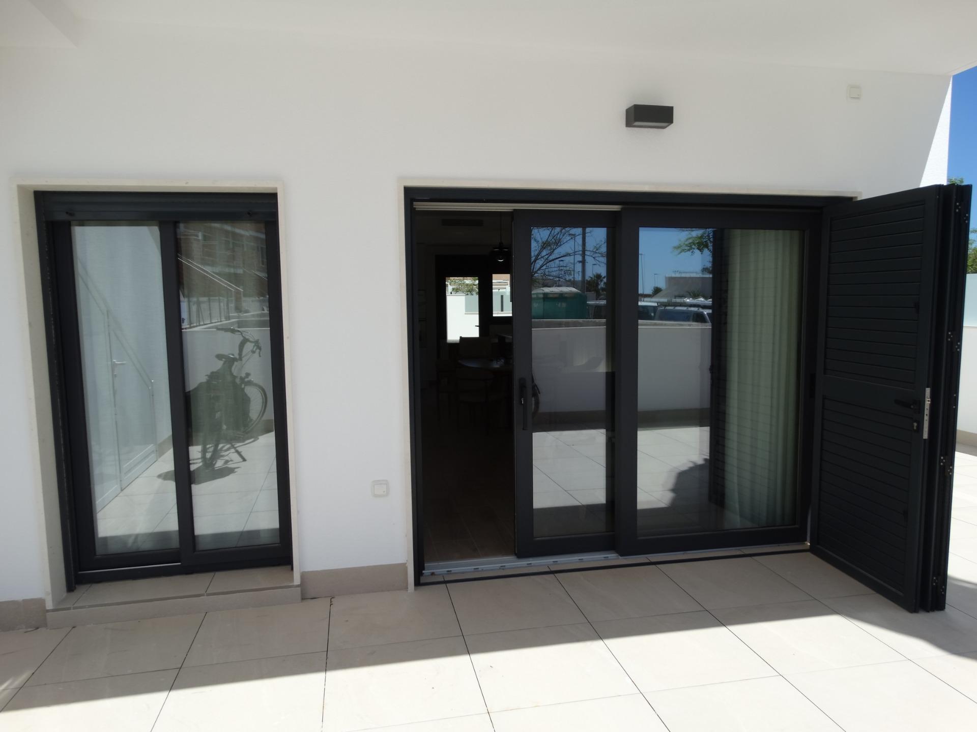 Bungalow for sale in Pilar De La Horadada, Alicante, Spain