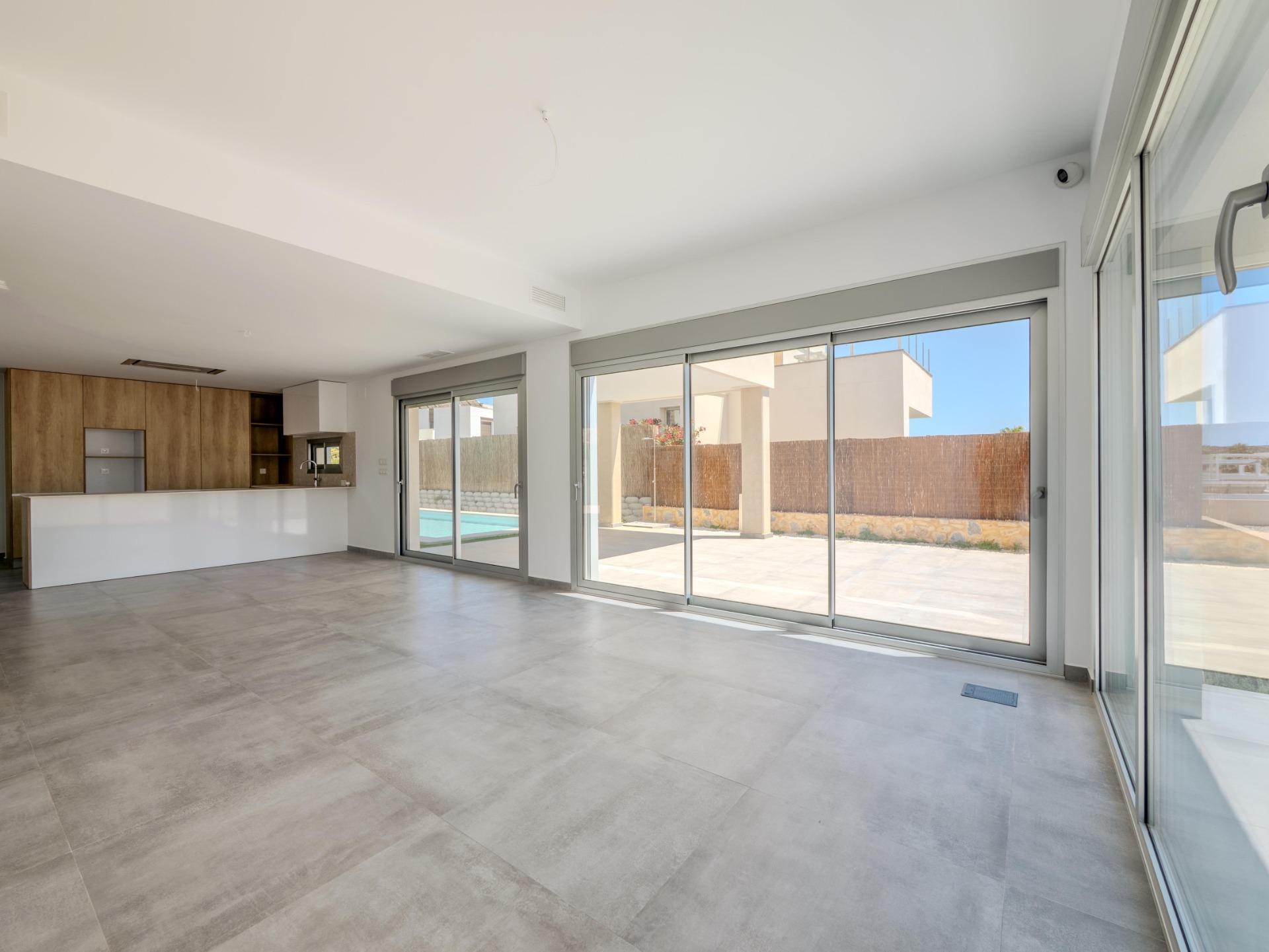 Villa for sale in Algorfa, Alicante, Spain