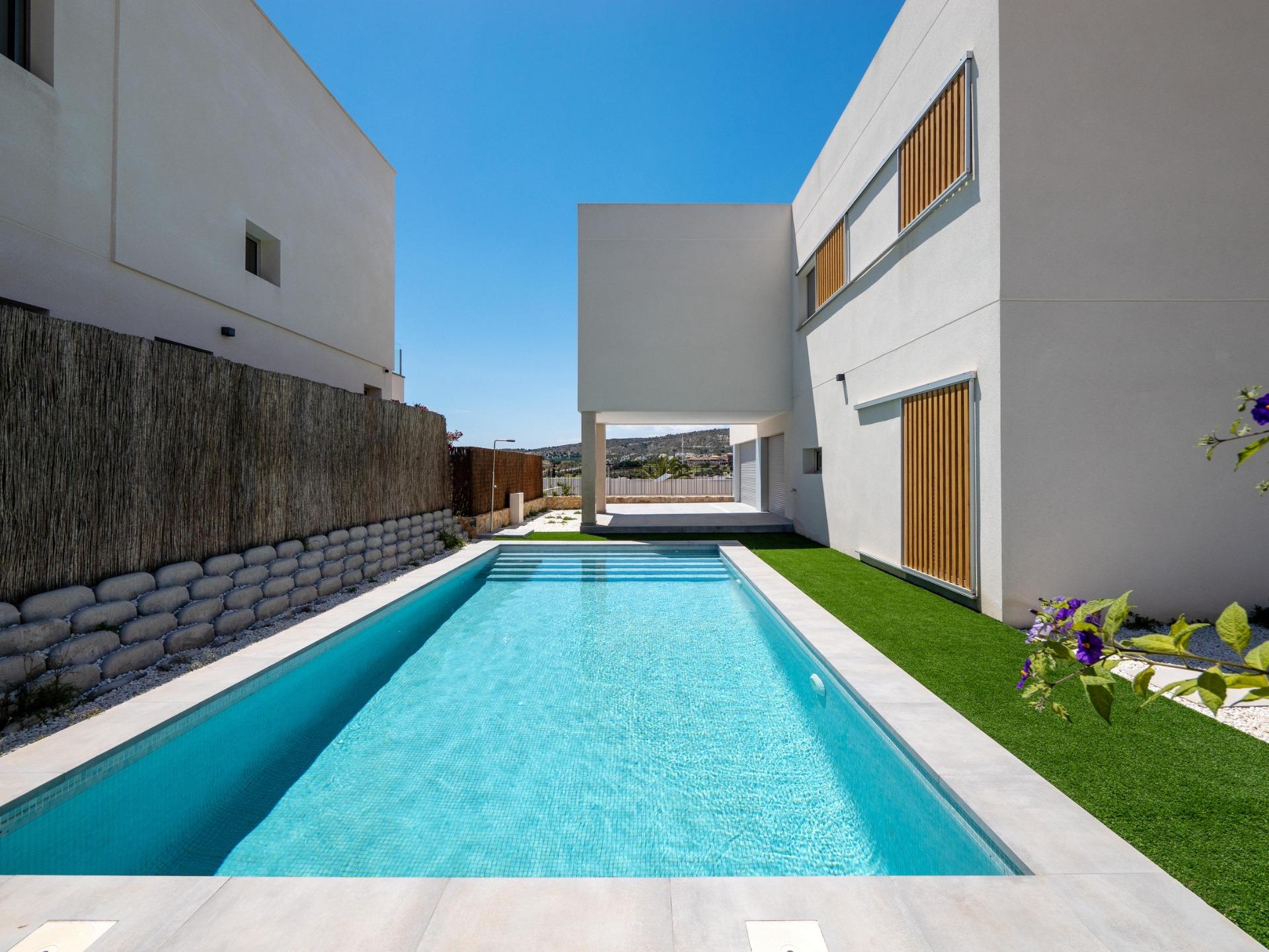 Villa for sale in Algorfa, Alicante, Spain