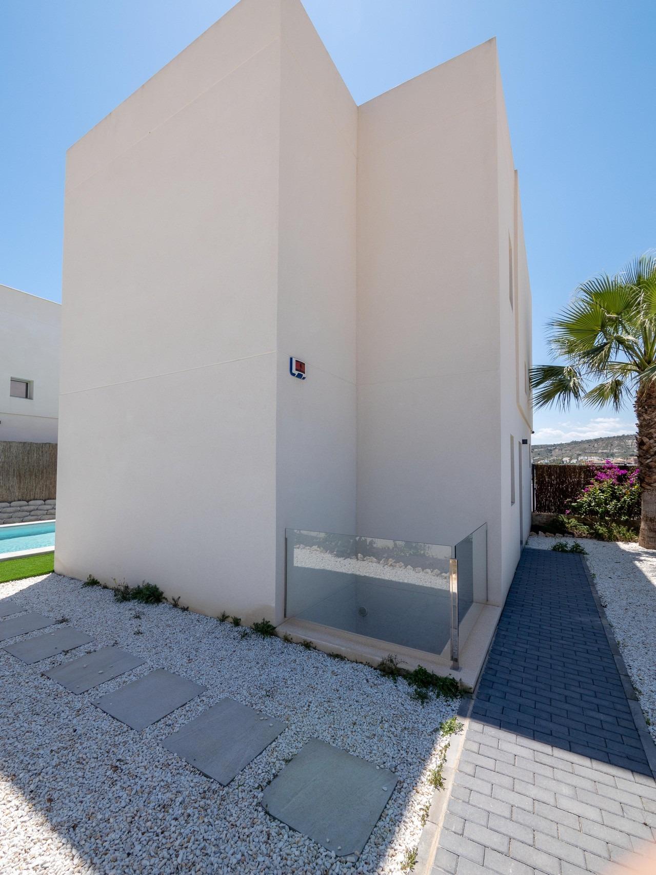 Villa for sale in Algorfa, Alicante, Spain
