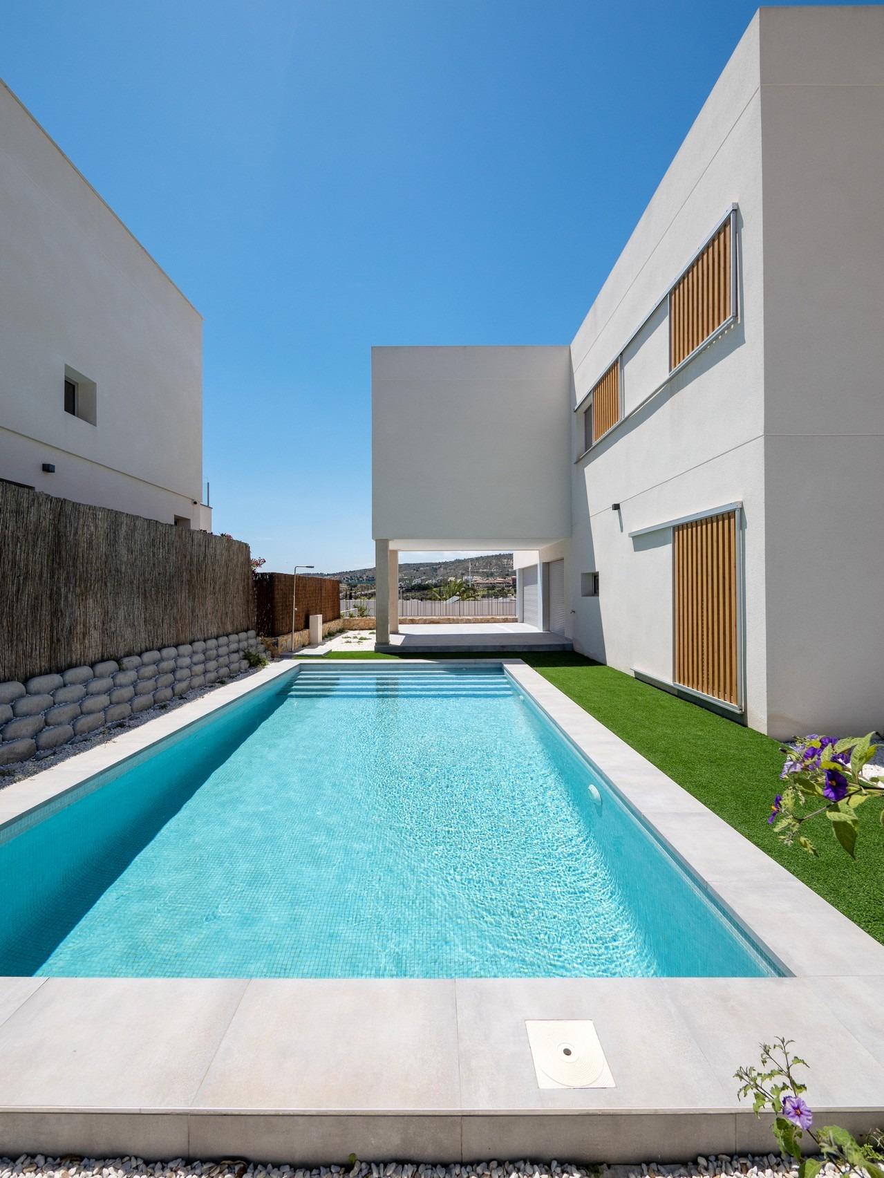 Villa for sale in Algorfa, Alicante, Spain