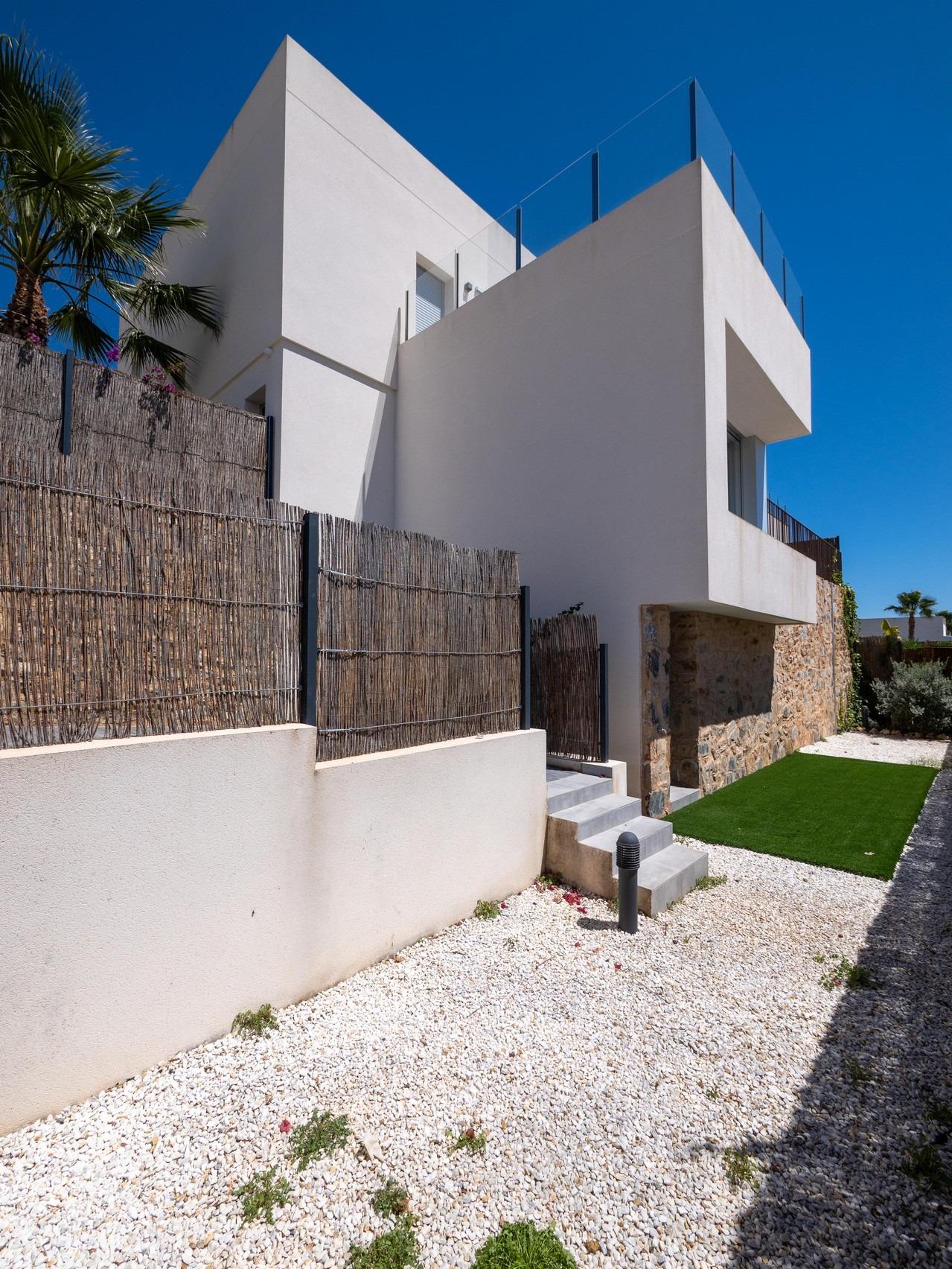 Villa for sale in Algorfa, Alicante, Spain