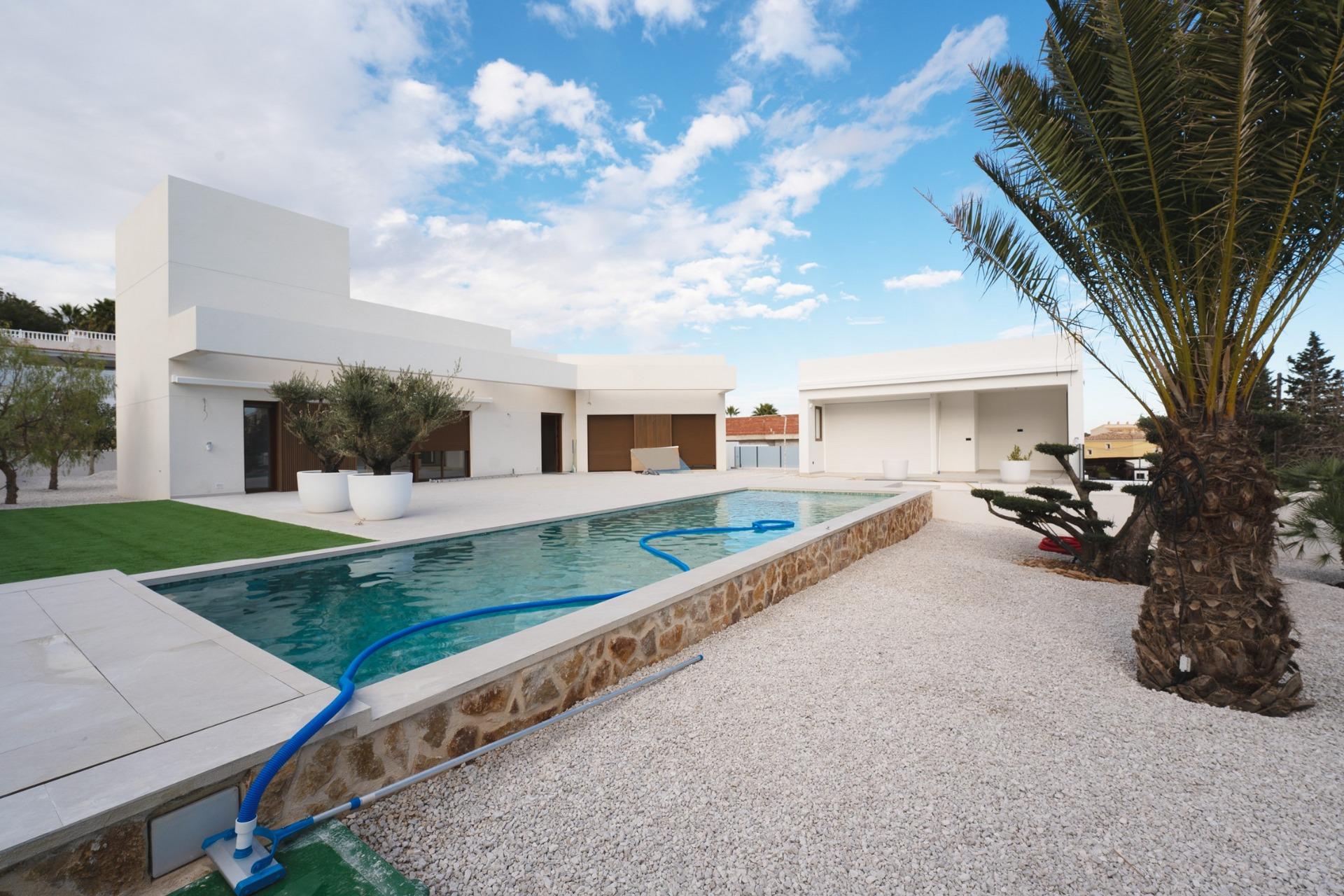 Villa for sale in Benejuzar, Alicante, Spain