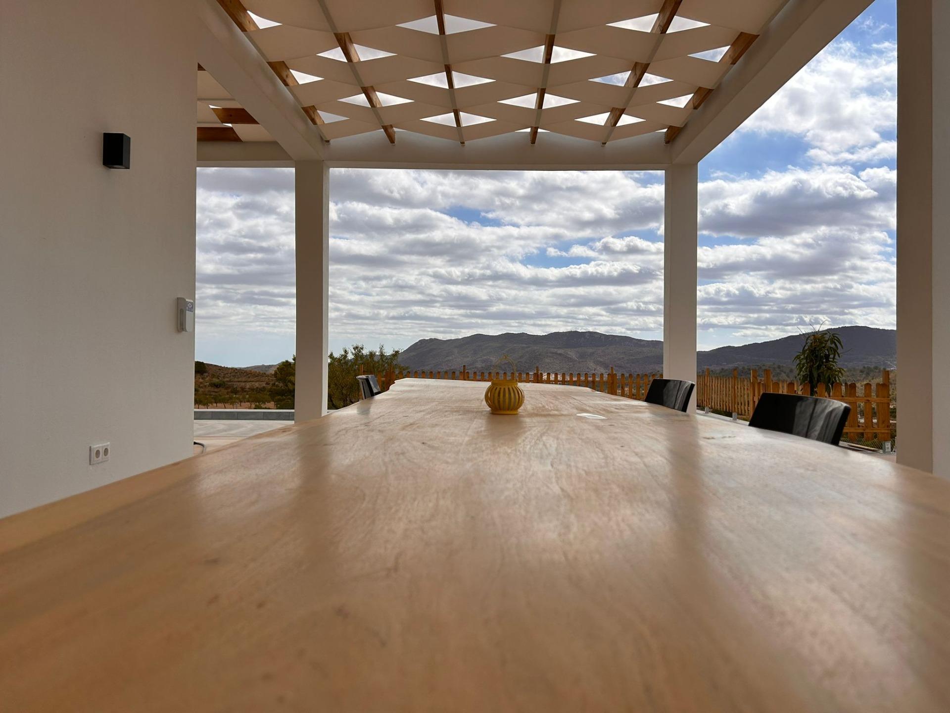 Villa for sale in Pinoso, Alicante, Spain