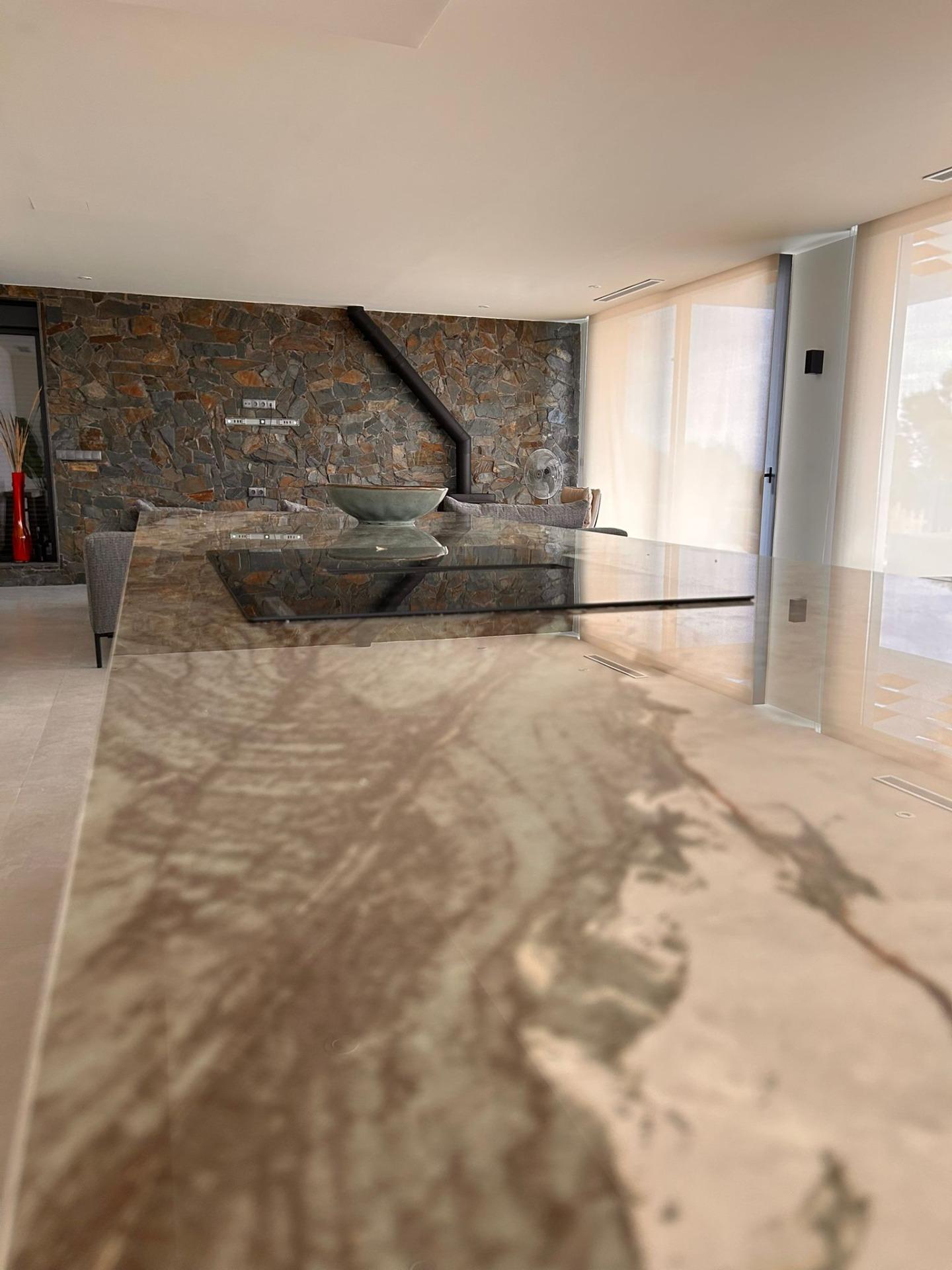 Villa for sale in Pinoso, Alicante, Spain