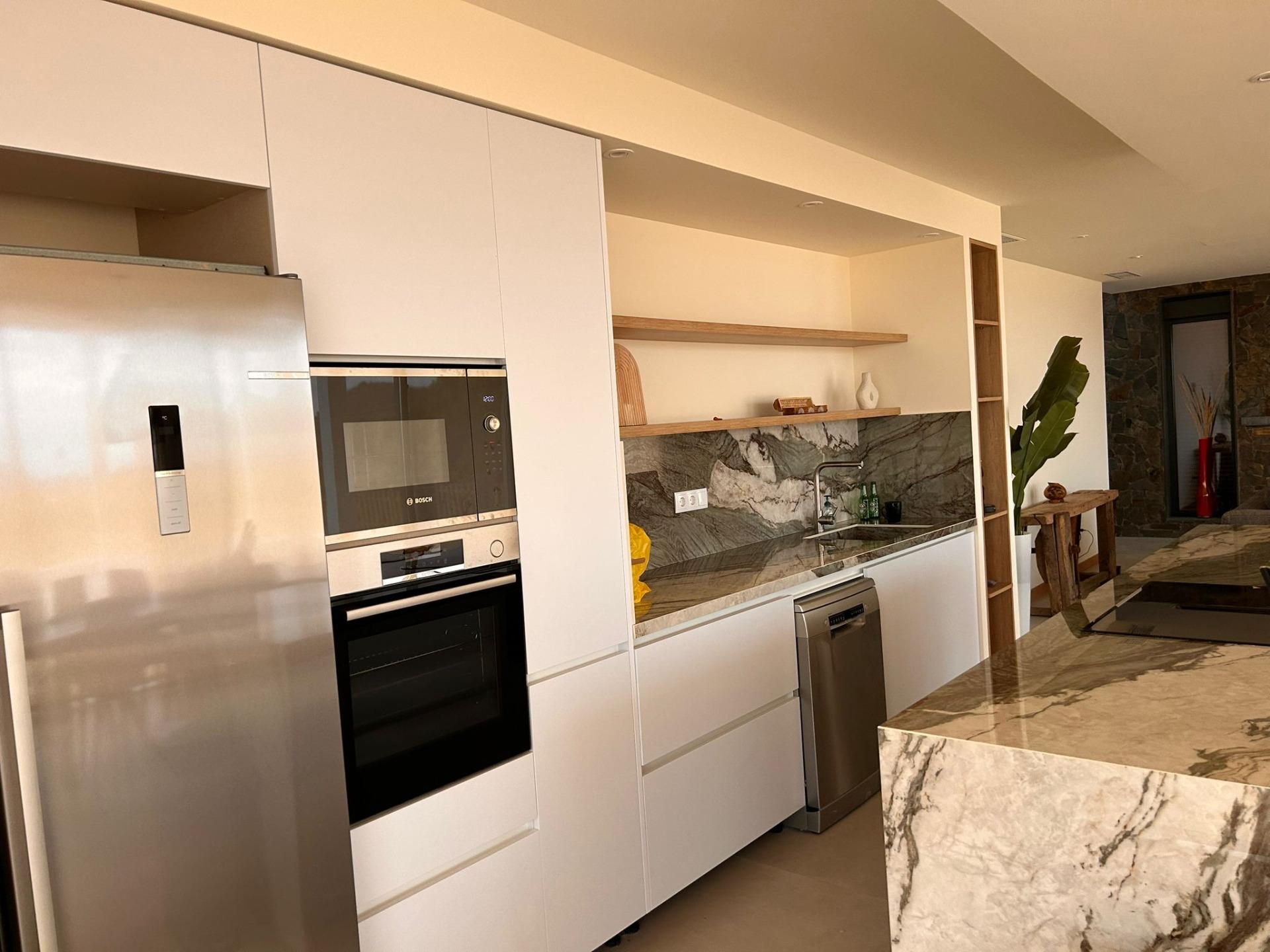 Villa for sale in Pinoso, Alicante, Spain