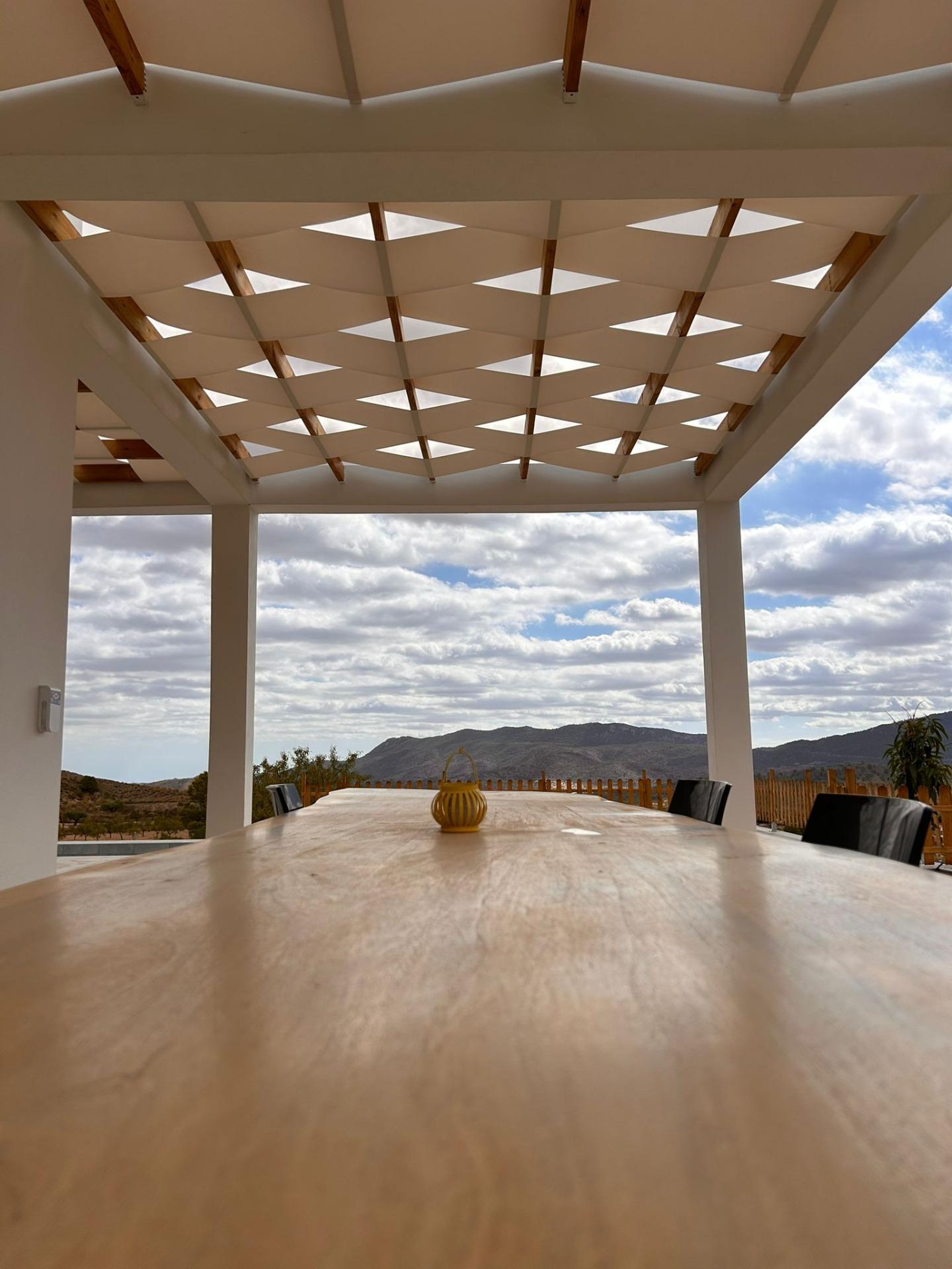 Villa for sale in Pinoso, Alicante, Spain