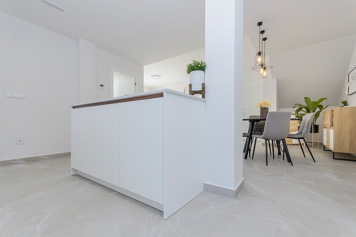 Bungalow for sale in San Miguel De Salinas, Alicante, Spain