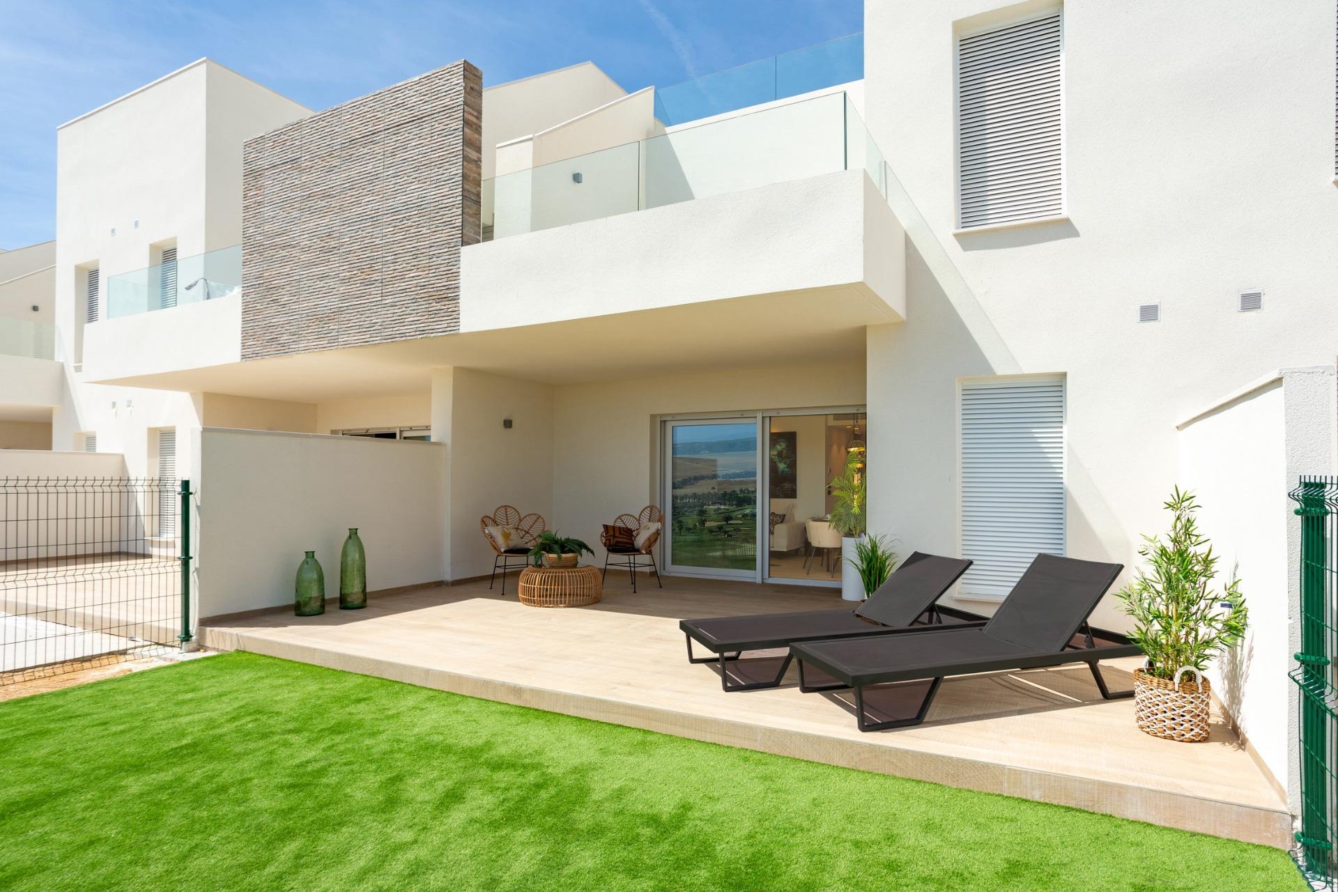 Bungalow for sale in Algorfa, Alicante, Spain