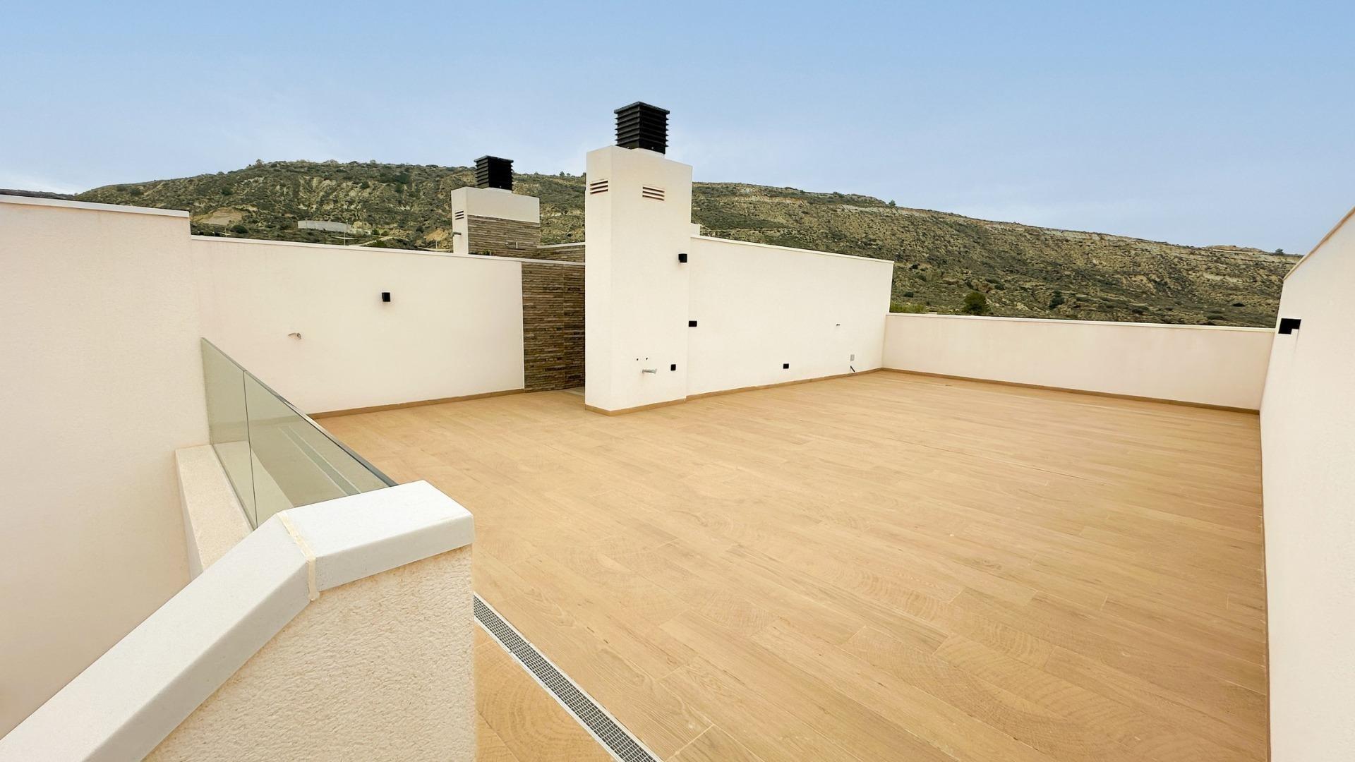 Bungalow for sale in Algorfa, Alicante, Spain