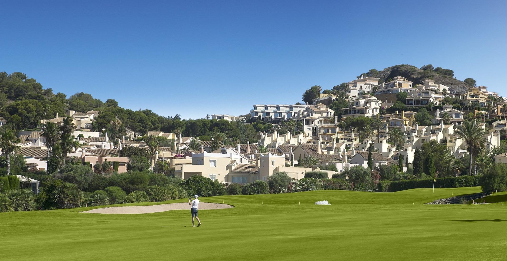 Bungalow for sale in La Manga Club, Murcia, Spain