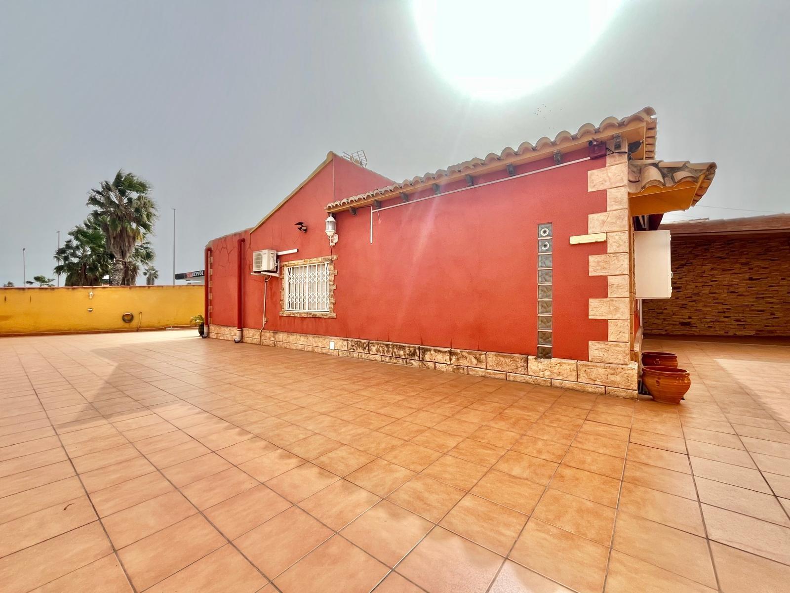 Villa en venta en Torrevieja