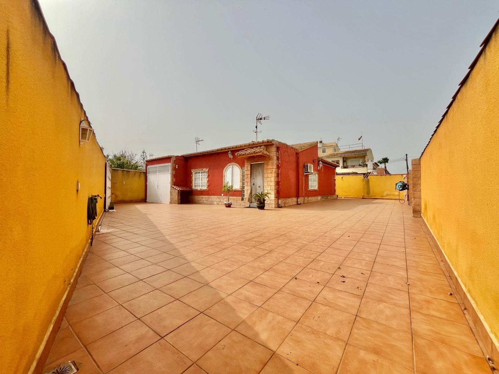 Villa en venta en Torrevieja
