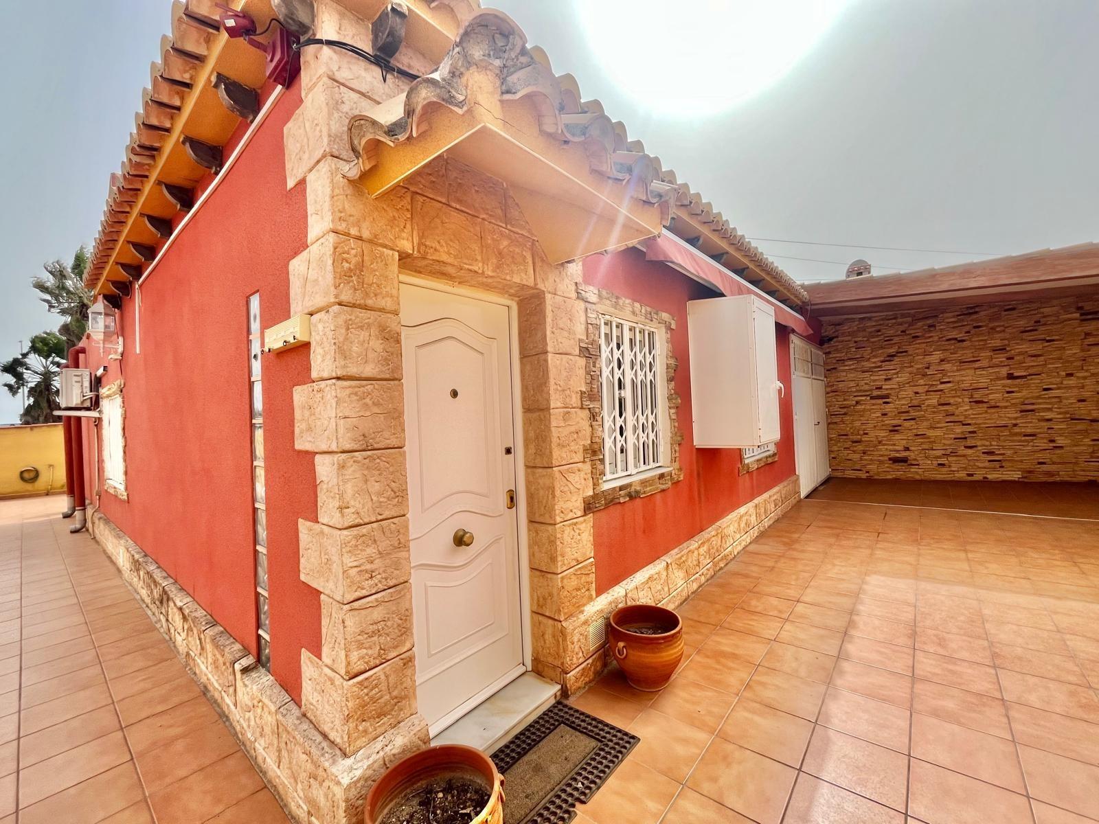 Villa en venta en Torrevieja