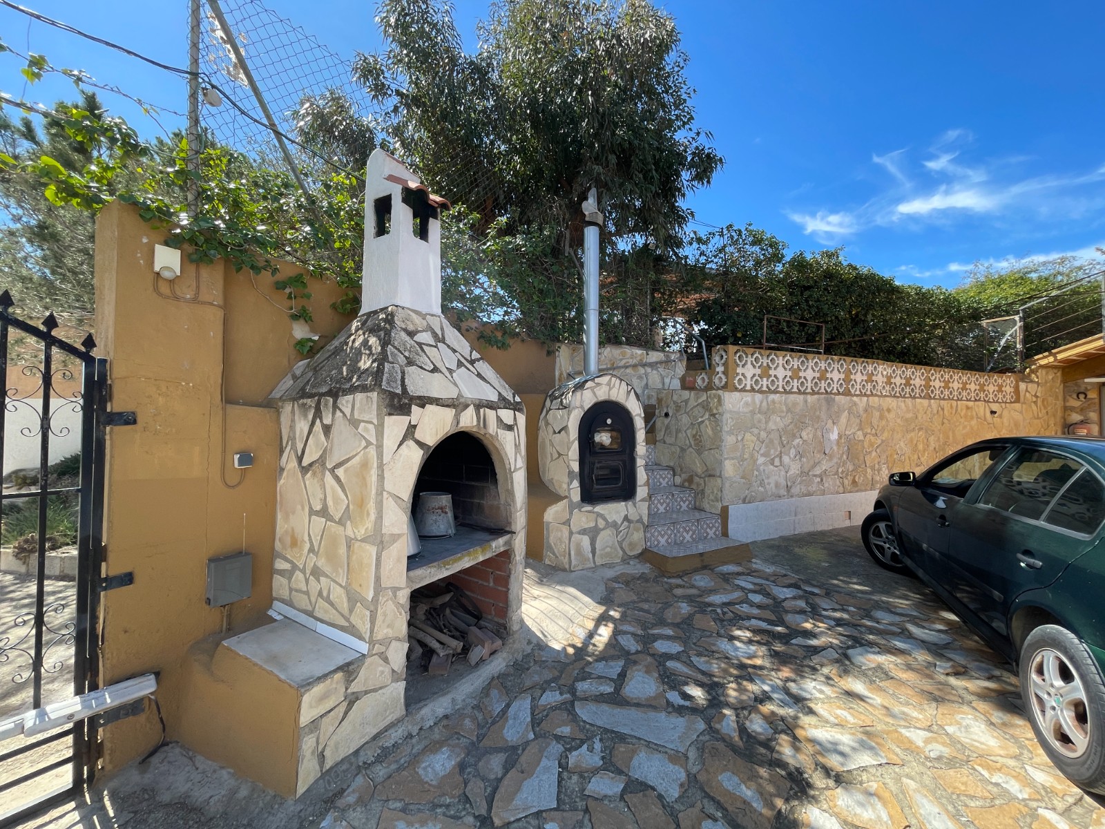 Villa for sale in Guardamar Del Segura, Alicante, Spain