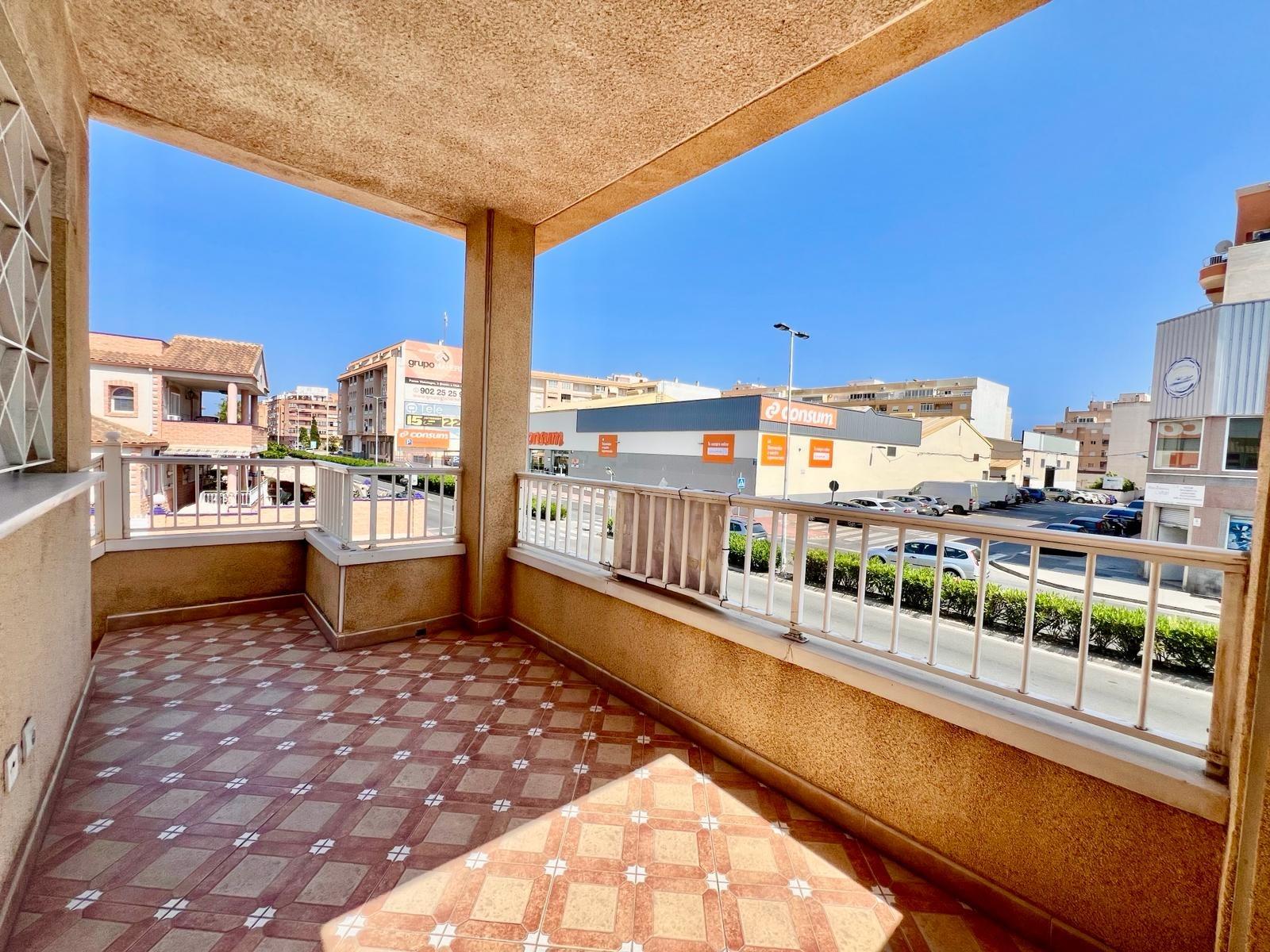 Bungalow for sale in Torrevieja, Alicante, Spain
