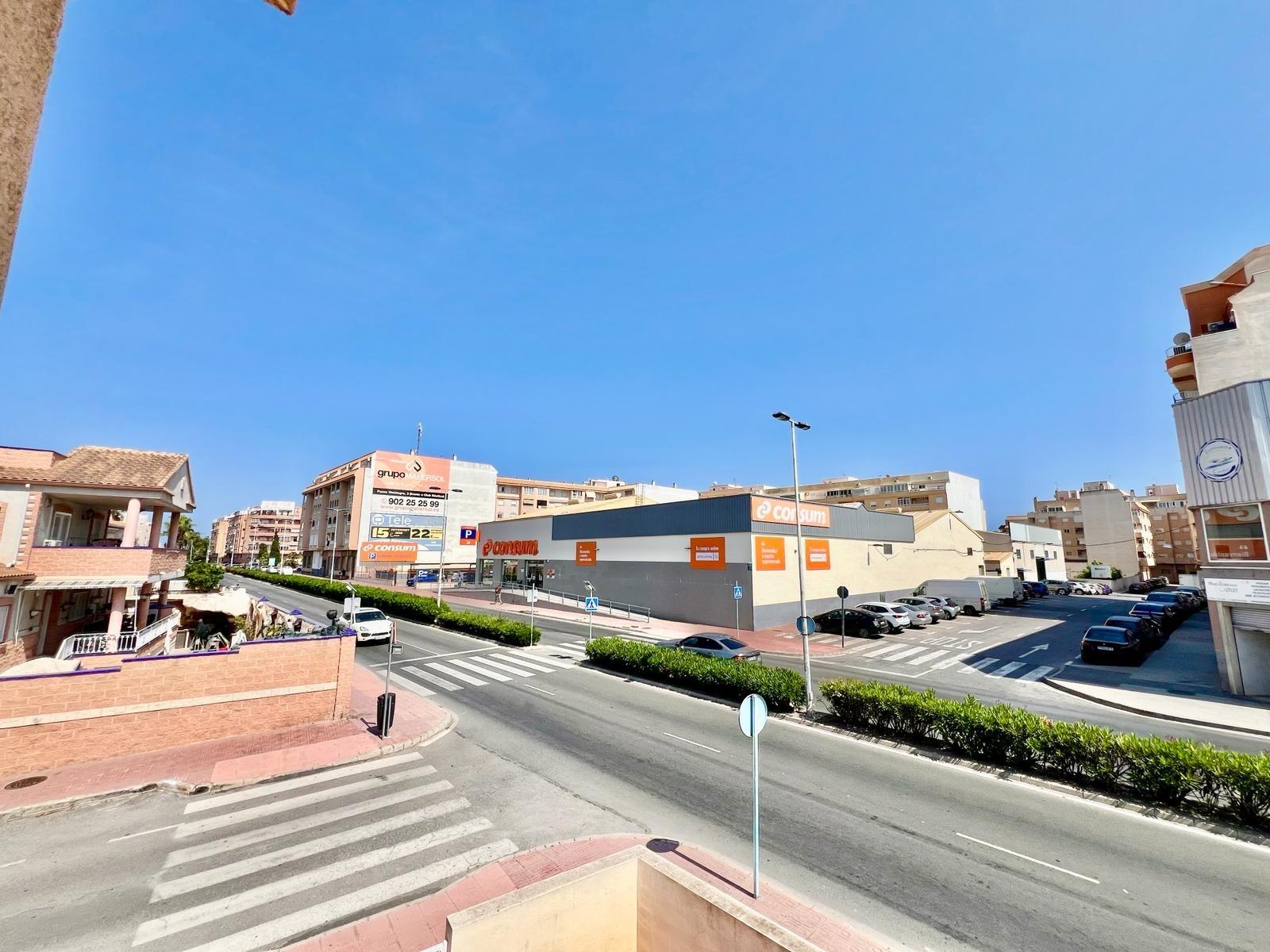 Bungalow for sale in Torrevieja, Alicante, Spain