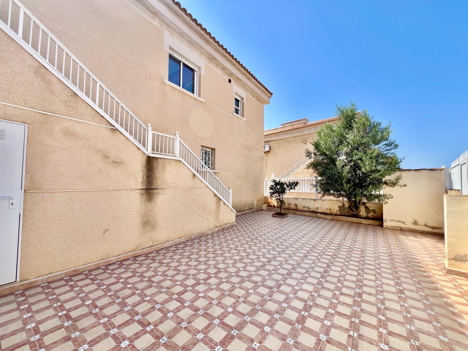 Bungalow for sale in Torrevieja, Alicante, Spain