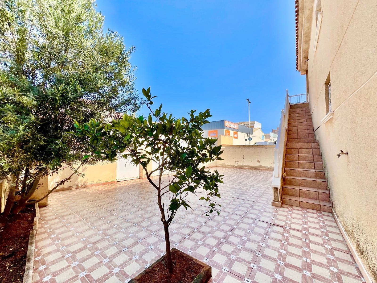 Bungalow for sale in Torrevieja, Alicante, Spain