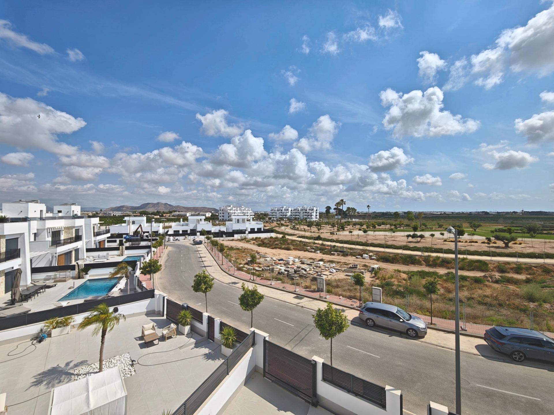 Villa en venta en Los Alcázares