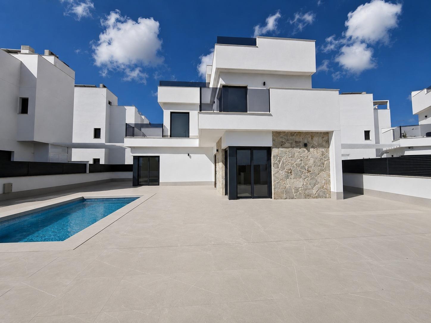 Villa en venta en Los Alcázares