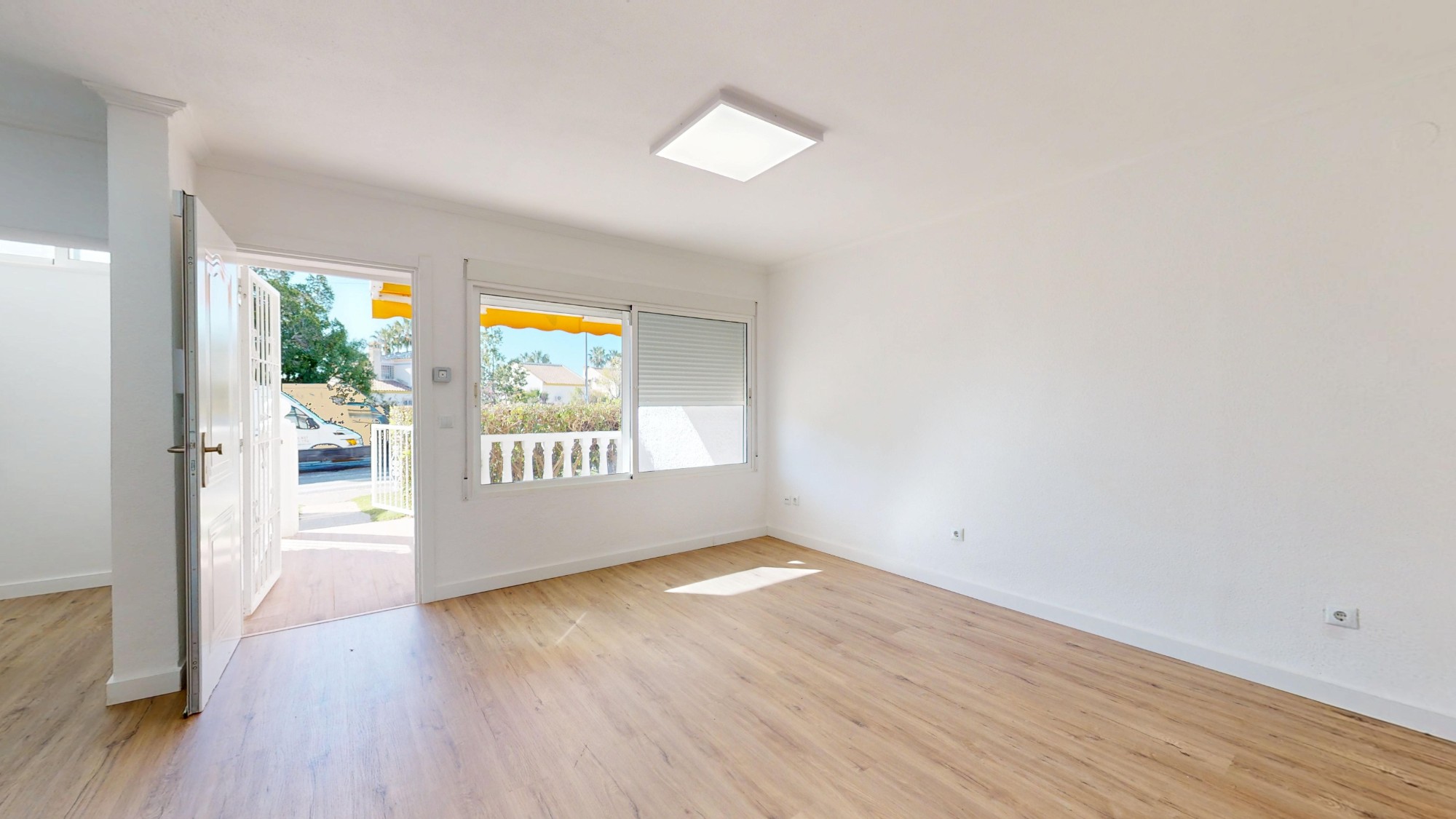 Bungalow for sale in Orihuela Costa, Alicante, Spain