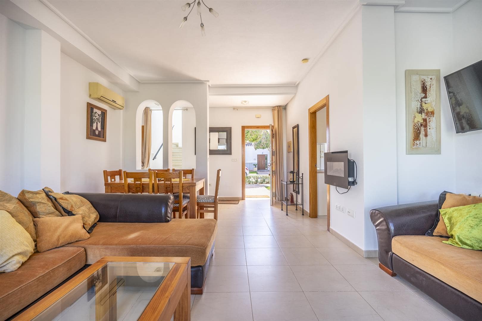 Villa en venta en La Torre Golf Resort