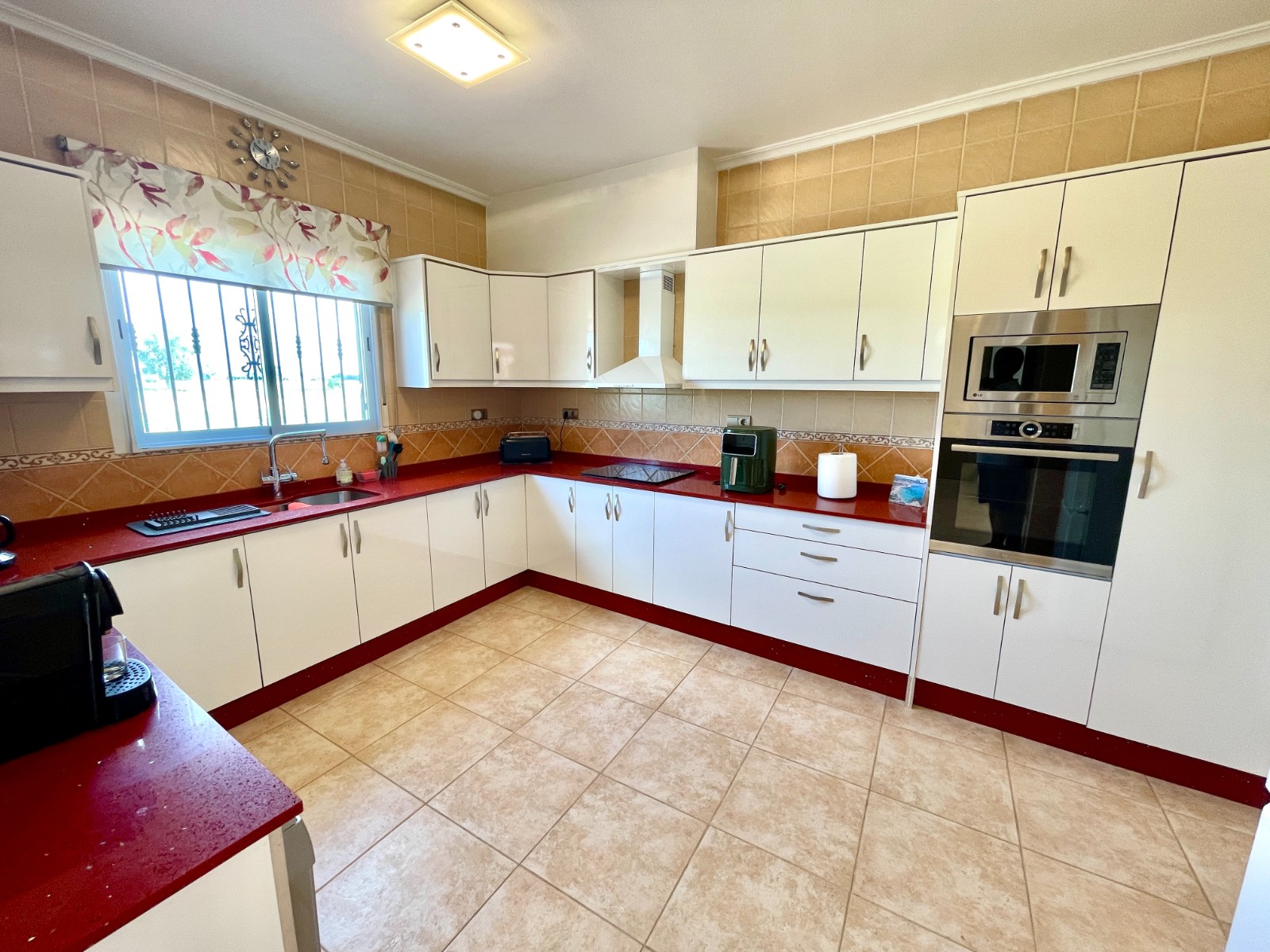 Villa for sale in Catral, Alicante, Spain