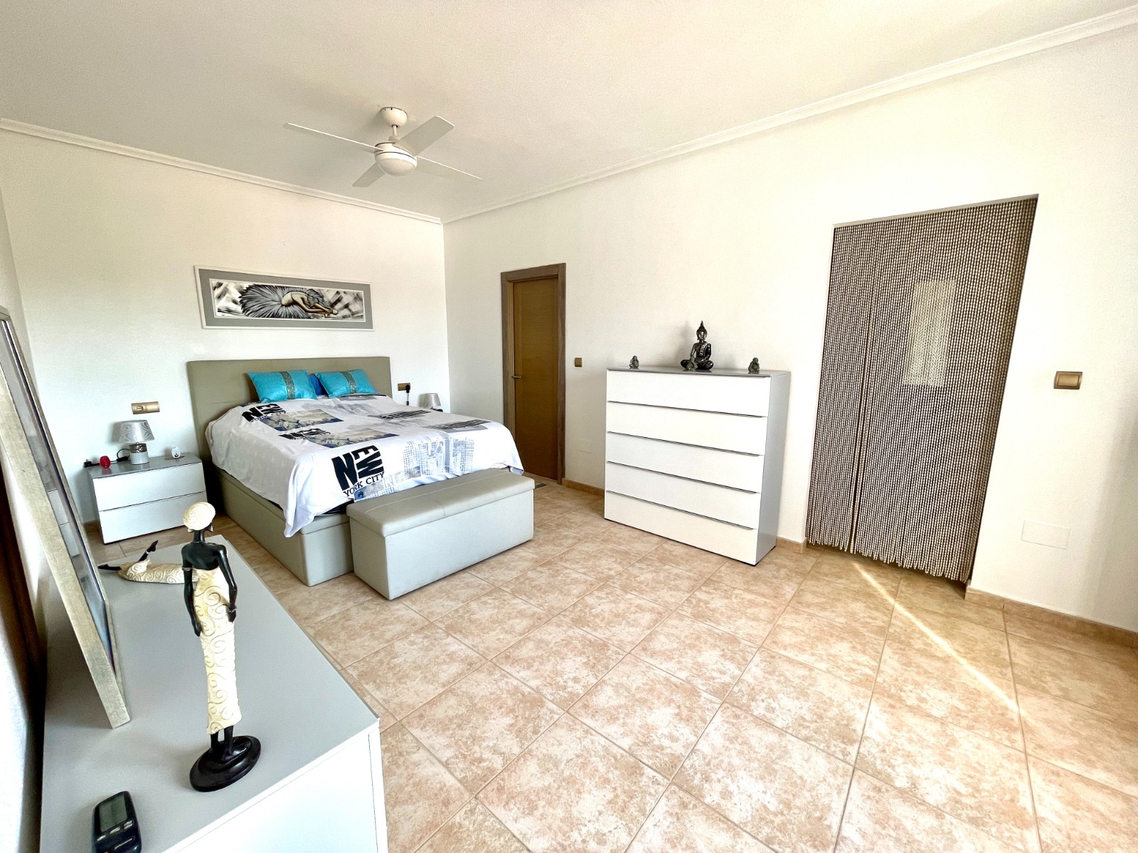 Villa for sale in Catral, Alicante, Spain