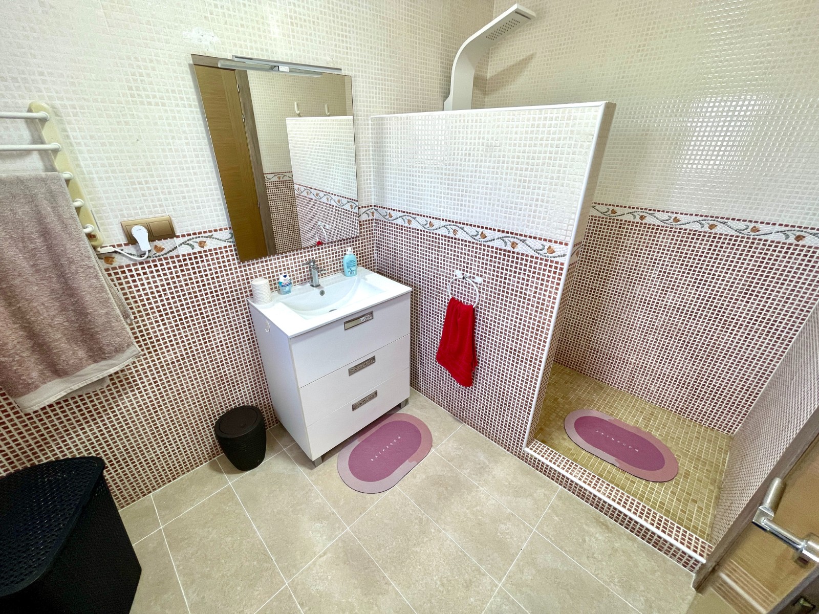 Villa for sale in Catral, Alicante, Spain