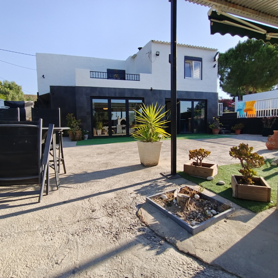 Villa for sale in Canadas De San Pedro, Murcia, Spain