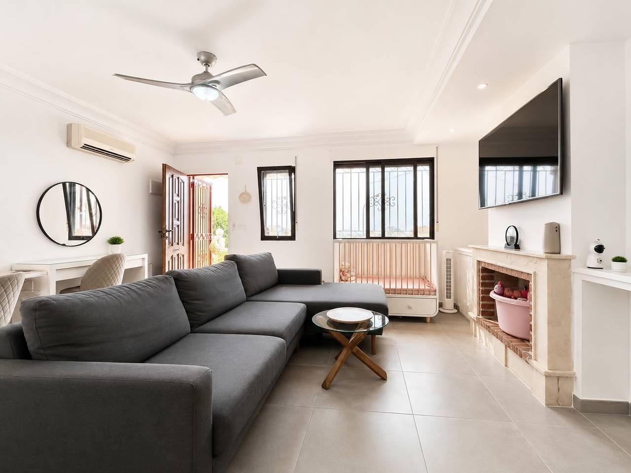 Villa for sale in Villamartin, Alicante, Spain