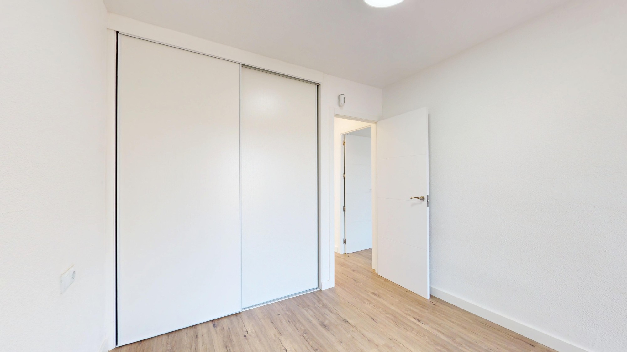 Bungalow for sale in Villamartin, Alicante, Spain