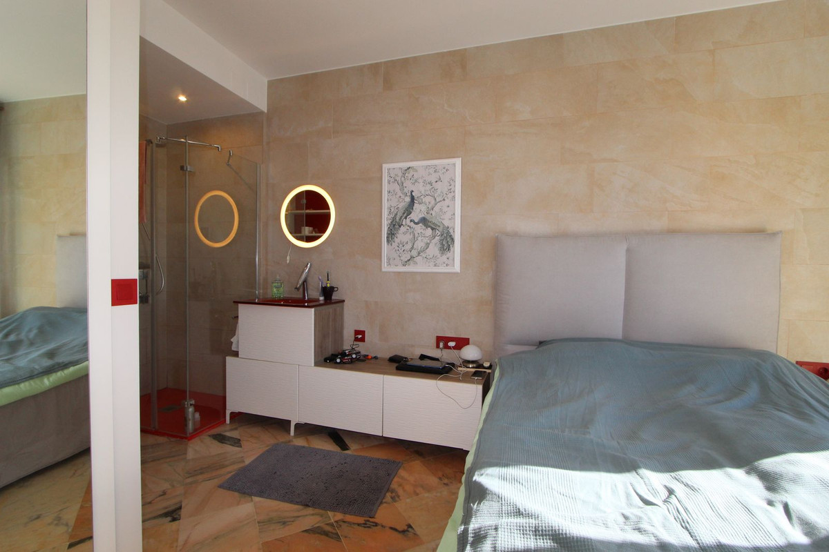 Apartment for sale in Elviria, Málaga, Spain