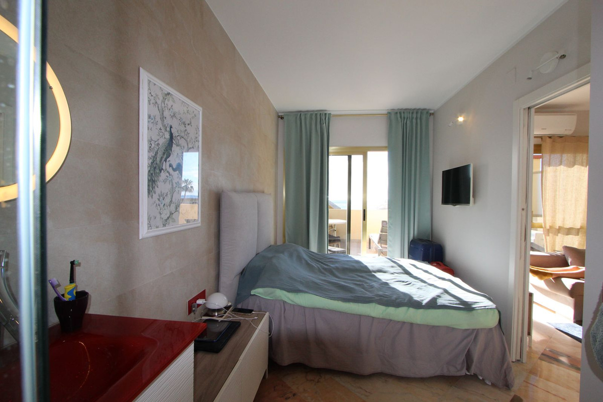 Apartment for sale in Elviria, Málaga, Spain