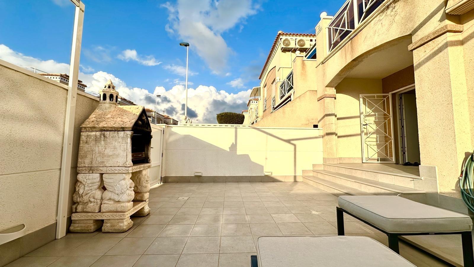 Bungalow for sale in Torrevieja, Alicante, Spain