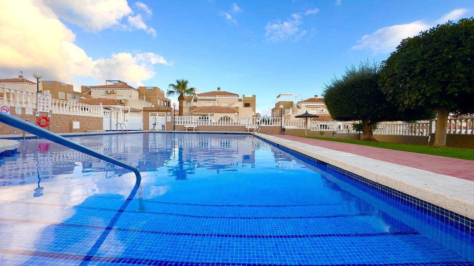 Bungalow for sale in Torrevieja, Alicante, Spain