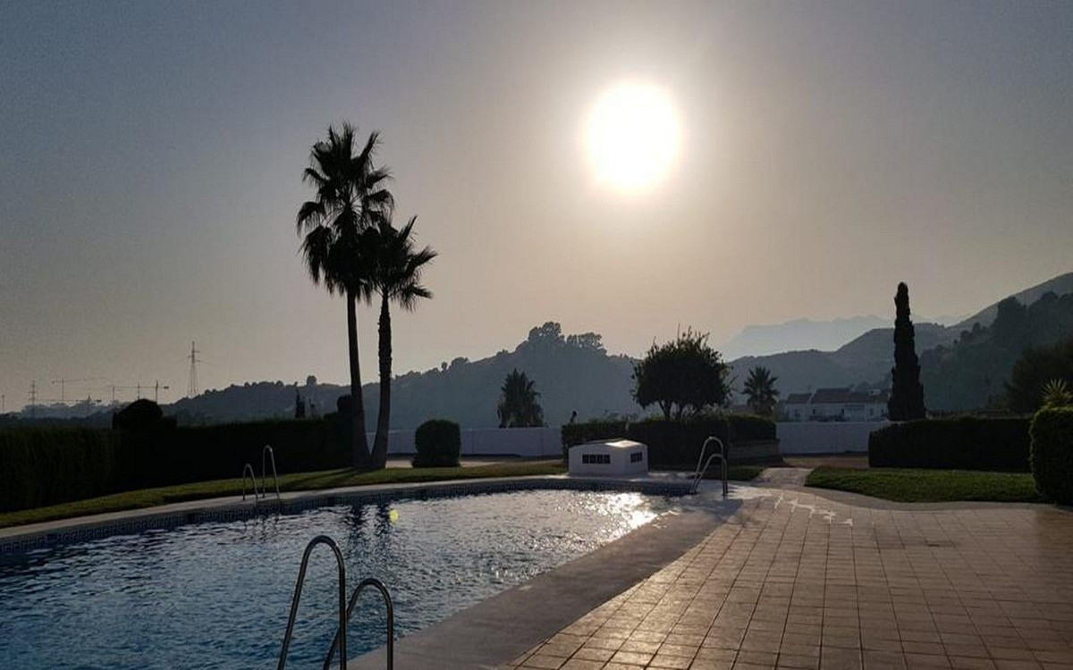 Apartment for sale in Calahonda, Málaga, Spain