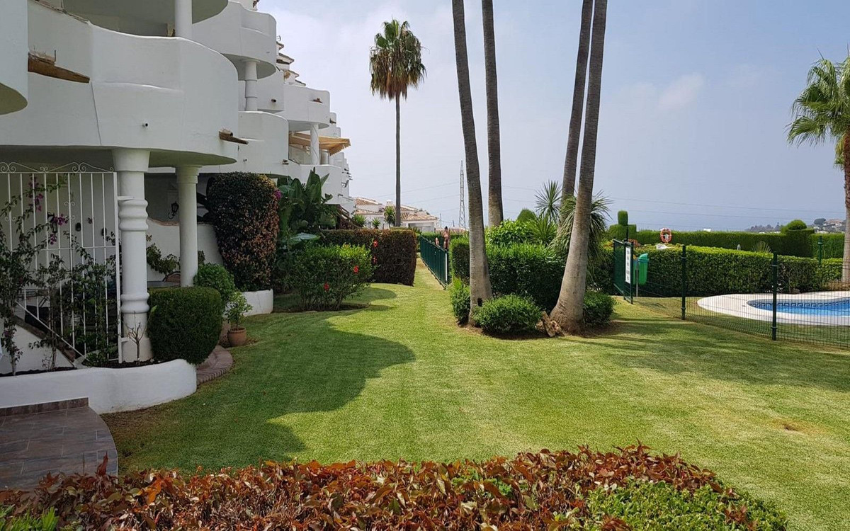 Apartment for sale in Calahonda, Málaga, Spain