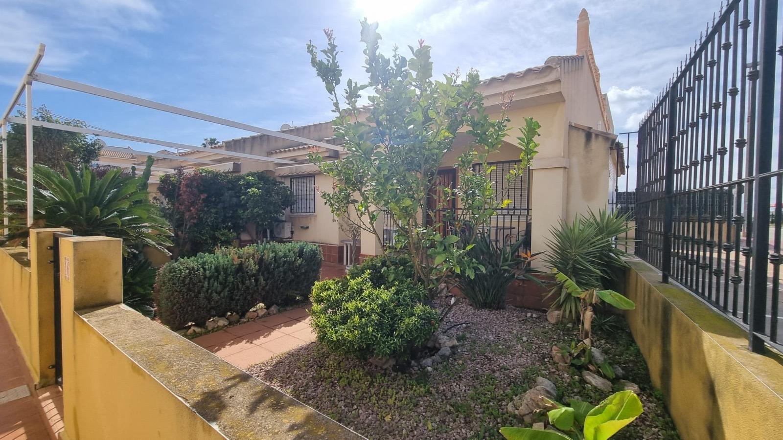 Semi Detached for sale in Guardamar Del Segura, Alicante, Spain