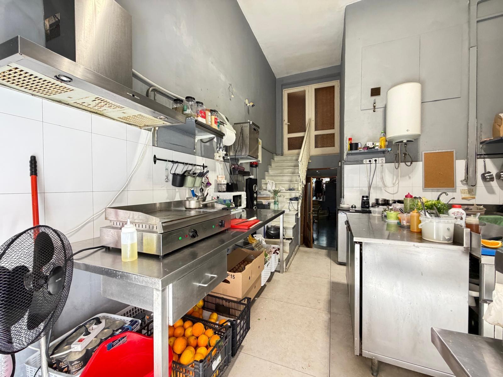 Commercial unit for sale in Torrevieja, Alicante, Spain