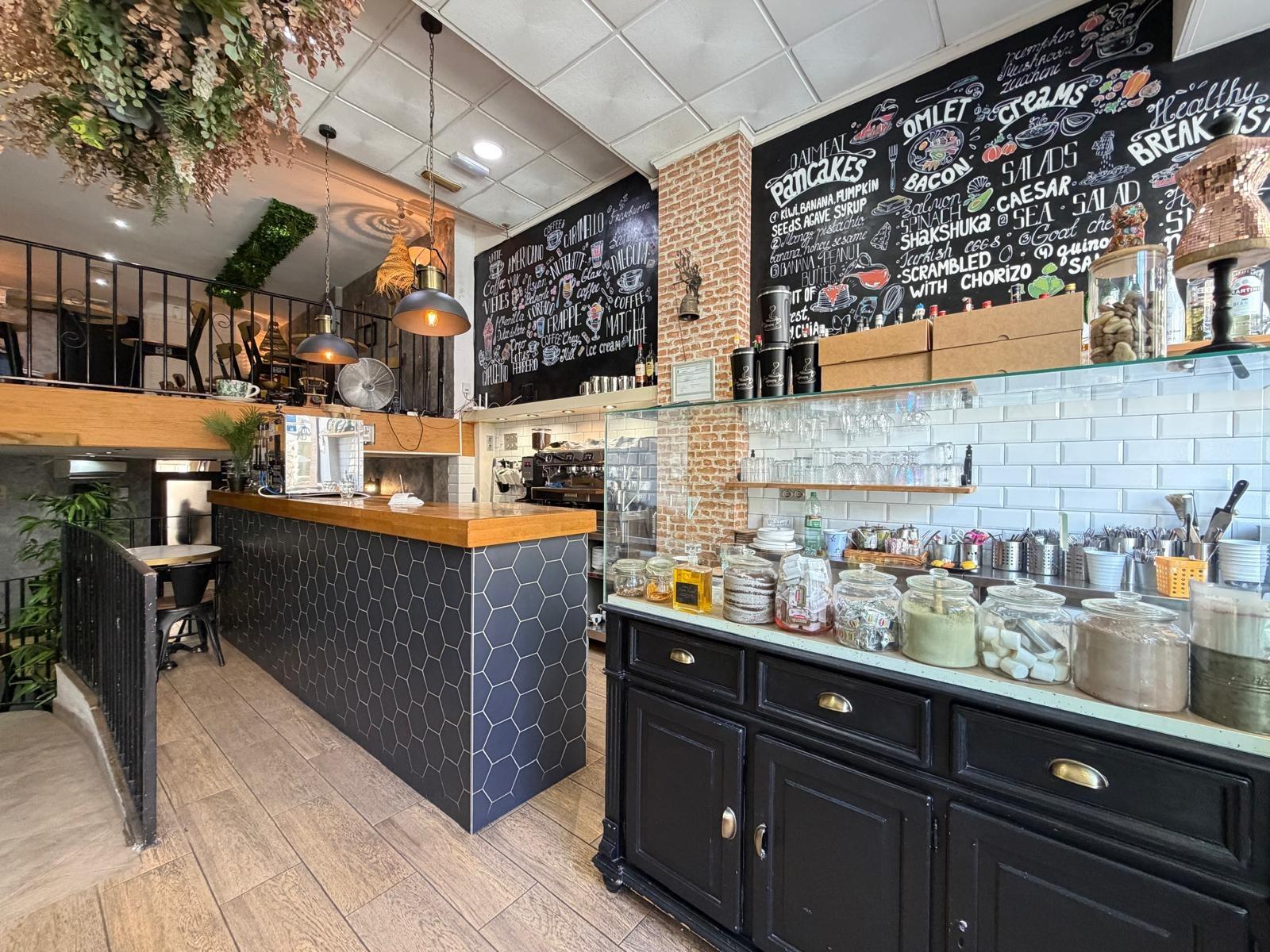 Commercial unit for sale in Torrevieja, Alicante, Spain