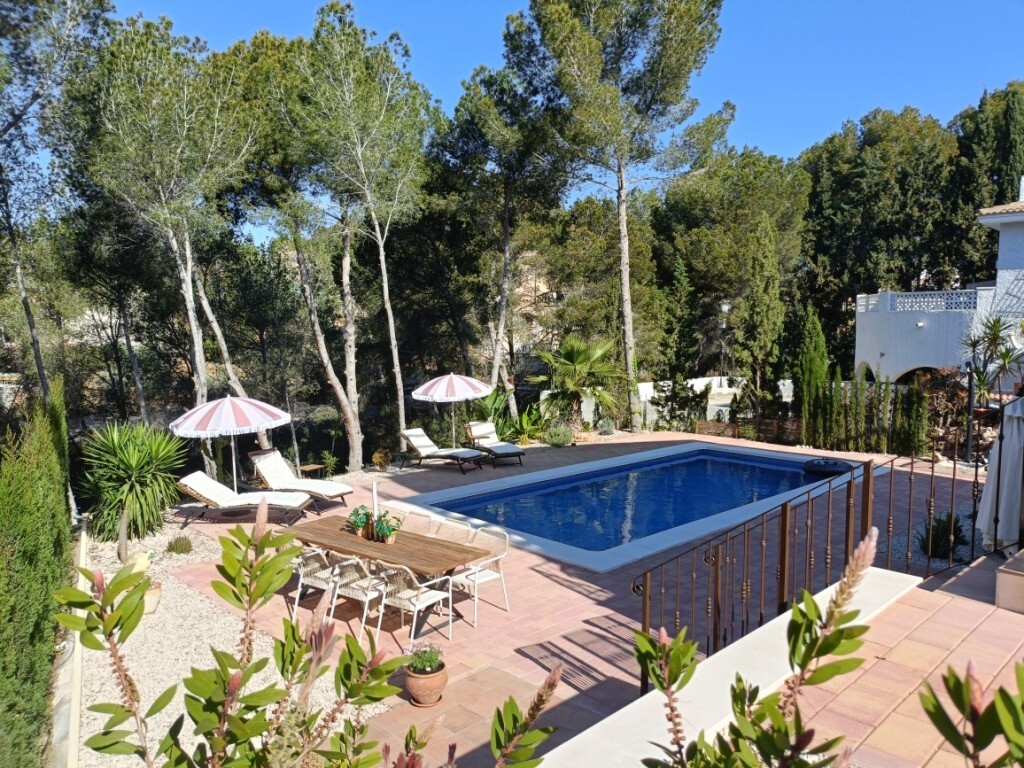 Villa for sale in Pilar De La Horadada, Alicante, Spain