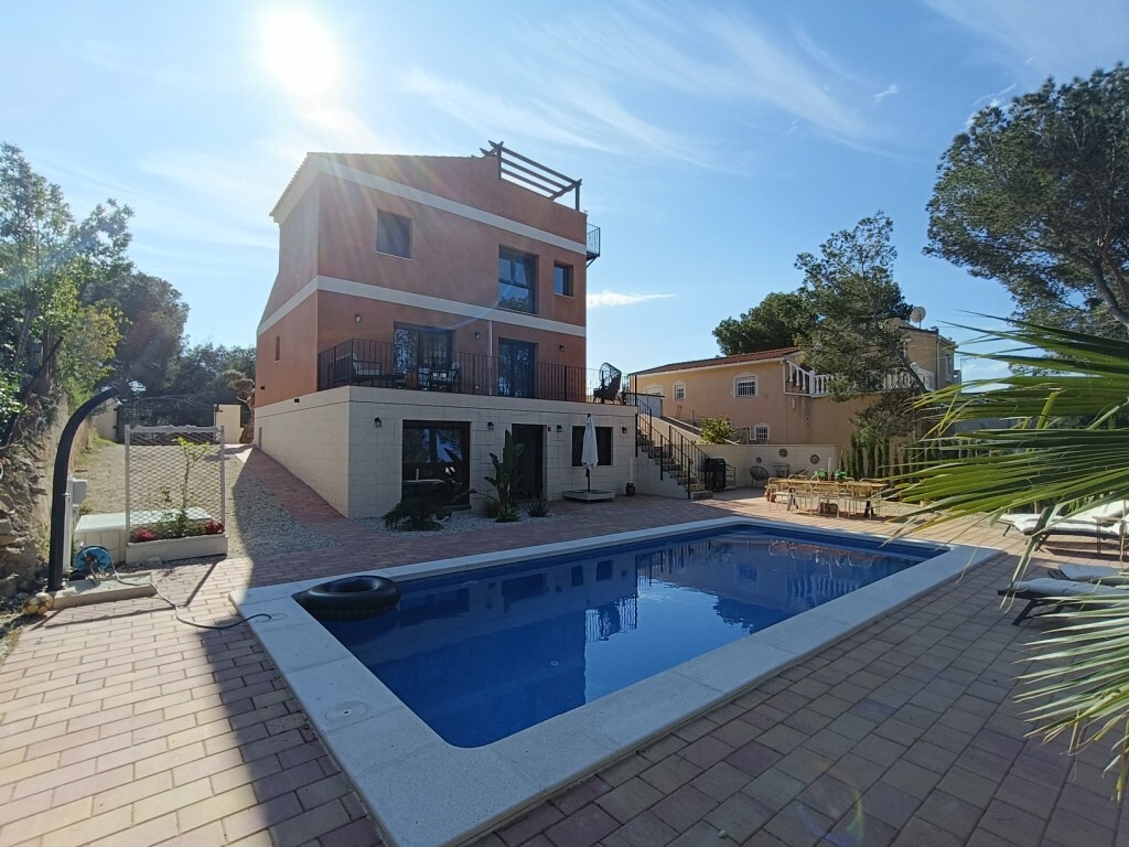 Villa for sale in Pilar De La Horadada, Alicante, Spain