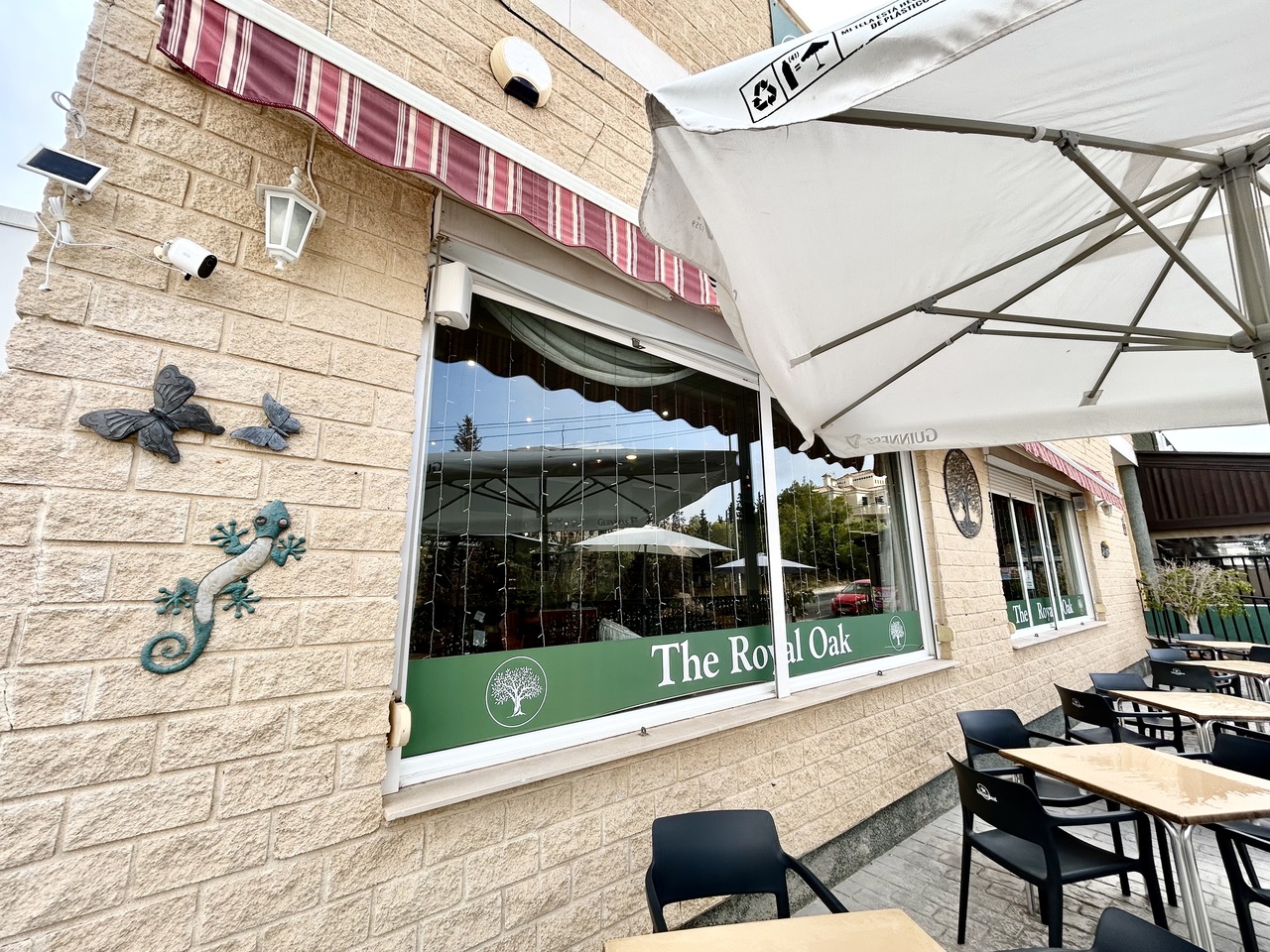 Commercial unit for sale in Villamartin, Alicante, Spain