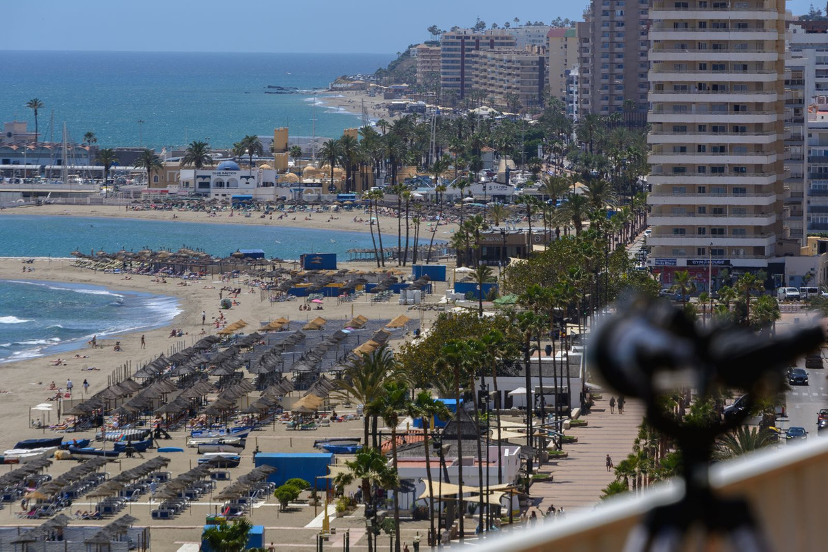 Penthouse for sale in Fuengirola, Málaga, Spain