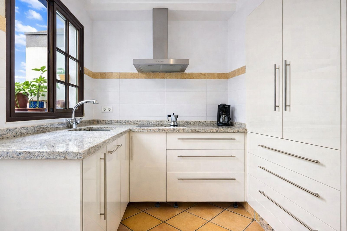 Town House for sale in Estepona, Málaga, Spain